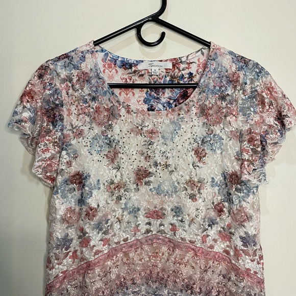 Y2K Style Fairy Floral Lace and Rhinestone Top with Flutter Sleeves Size M - Picture 13 of 13